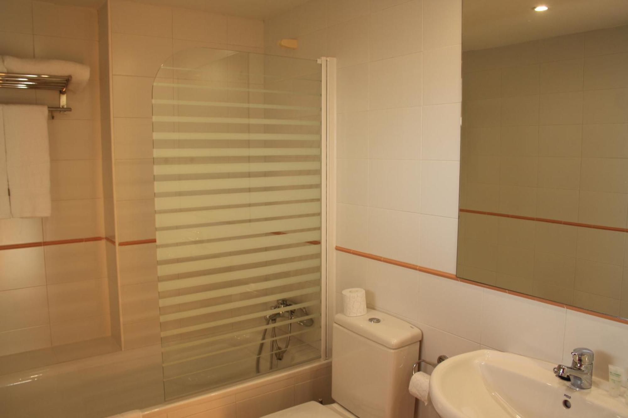 Ar Apartamentos Soto Real Cameră foto